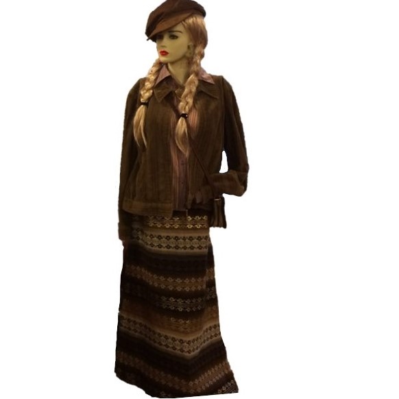 DN119 Maxi brun 70er pige 